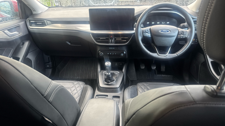 Ford Focus 1.0 EcoBoost Hybrid mHEV 155 Titanium Vignale 5dr Petrol Hatchback